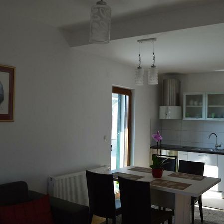Apartmani Mila Sukošan Eksteriør bilde