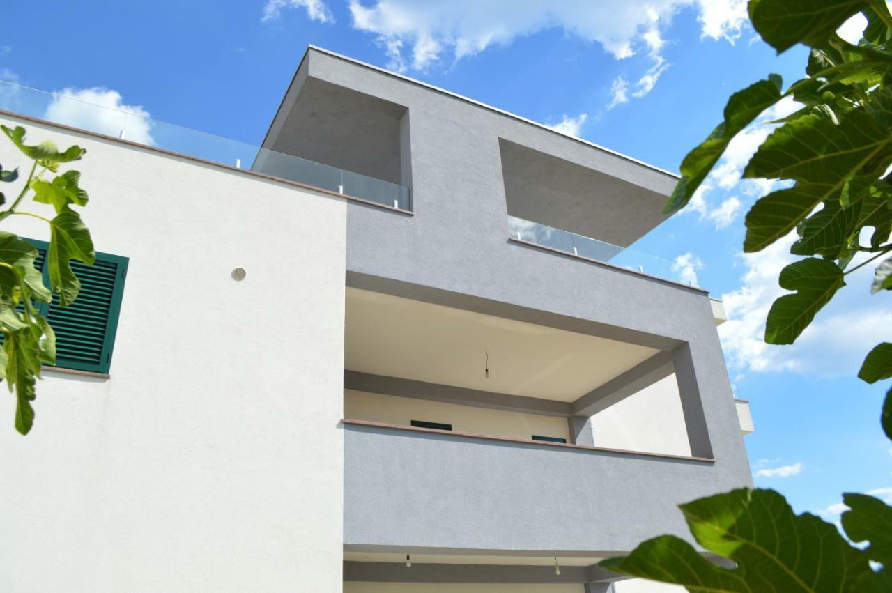Apartmani Mila Sukošan Eksteriør bilde